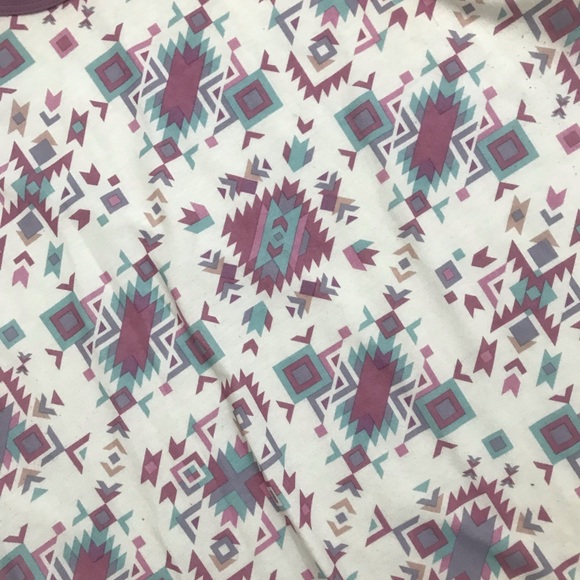 LuLaRoe Randy tee - Picture 2 of 3